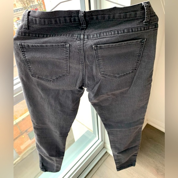 Forever 21 Faded Black Skinny Jeans - Picture 2 of 2